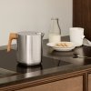 Czajnik Eva Solo Nordic Kitchen z uchwytem z drewna dębowego